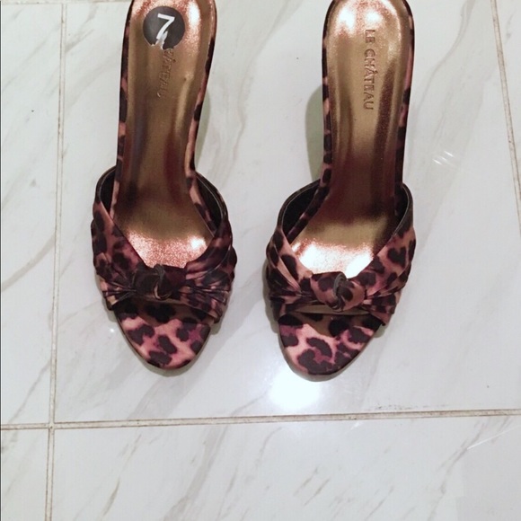 Brand new leopard sandal- Size 7 - Picture 2 of 2